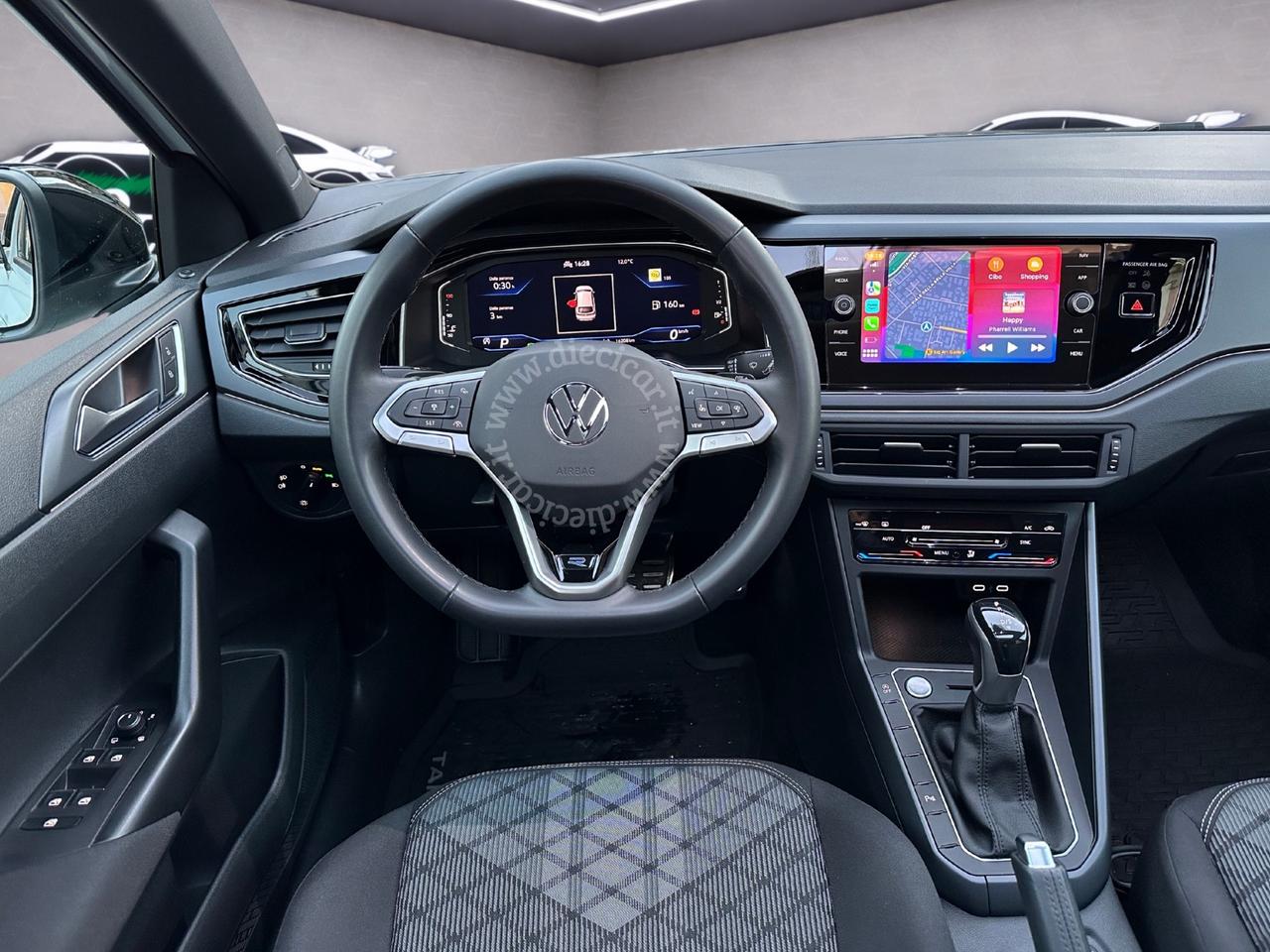 Volkswagen Taigo 1.0 tsi R-Line 115cv dsg MATRIX CAMERA TETTO