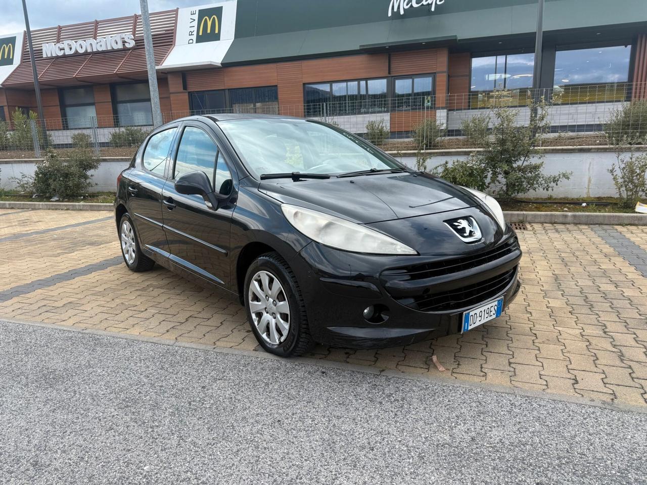 Peugeot 207 1.4 HDi 70CV 5p. X Line