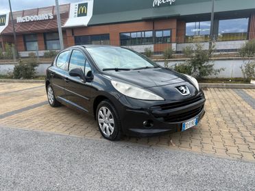 Peugeot 207 1.4 HDi 70CV 5p. X Line