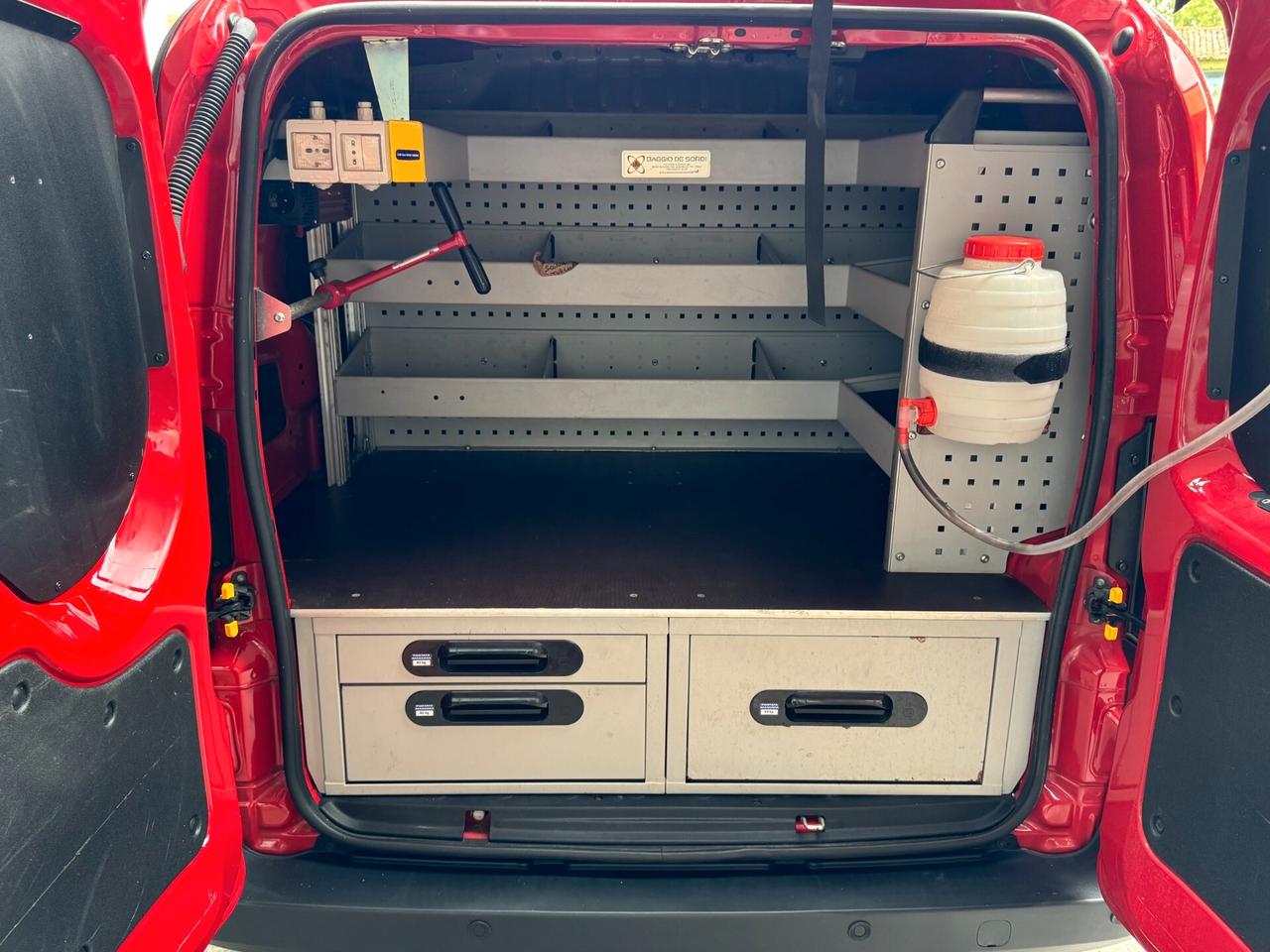 Fiat Fiorino 1.3 mjt 95cv Adventure ALLESTITO OFFICINA