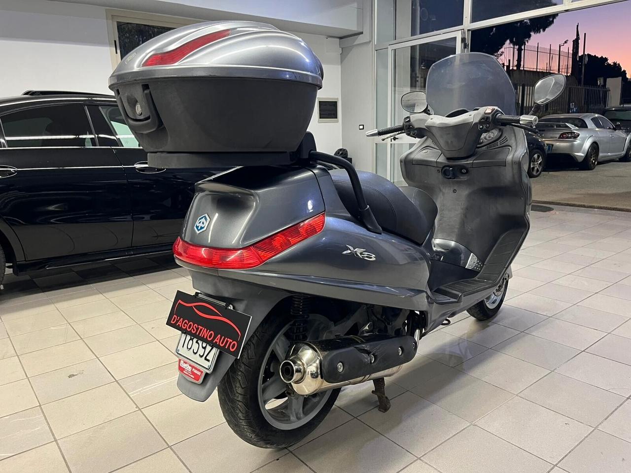 Piaggio X9