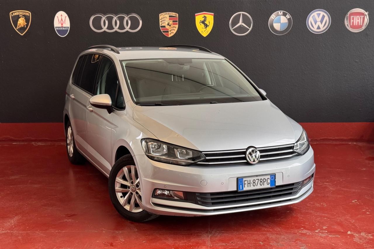 Volkswagen Touran 7 POSTI Diesel anno 2017