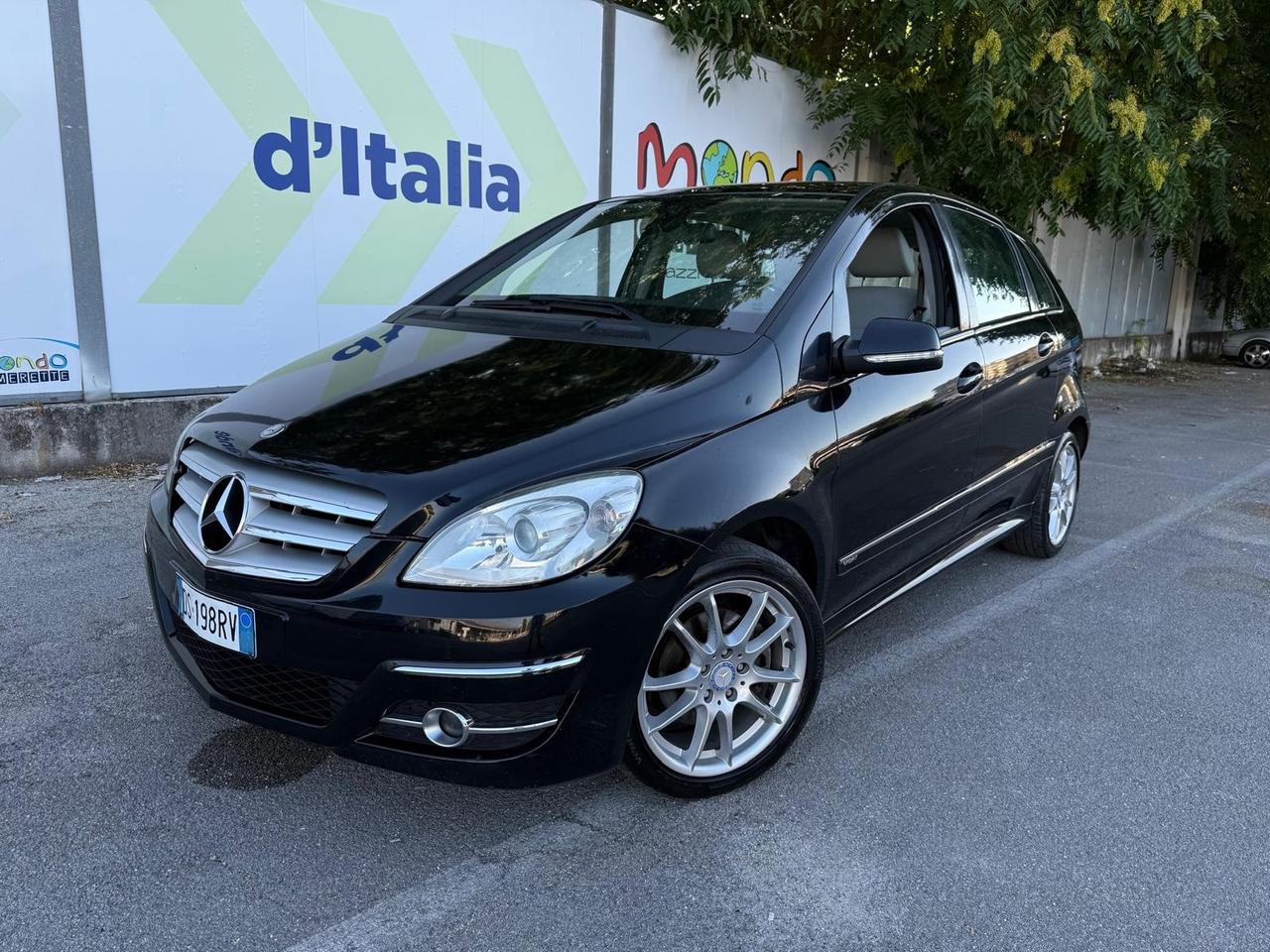 Mercedes-benz B 180 CDI Premium 109cv in perfette condizioni