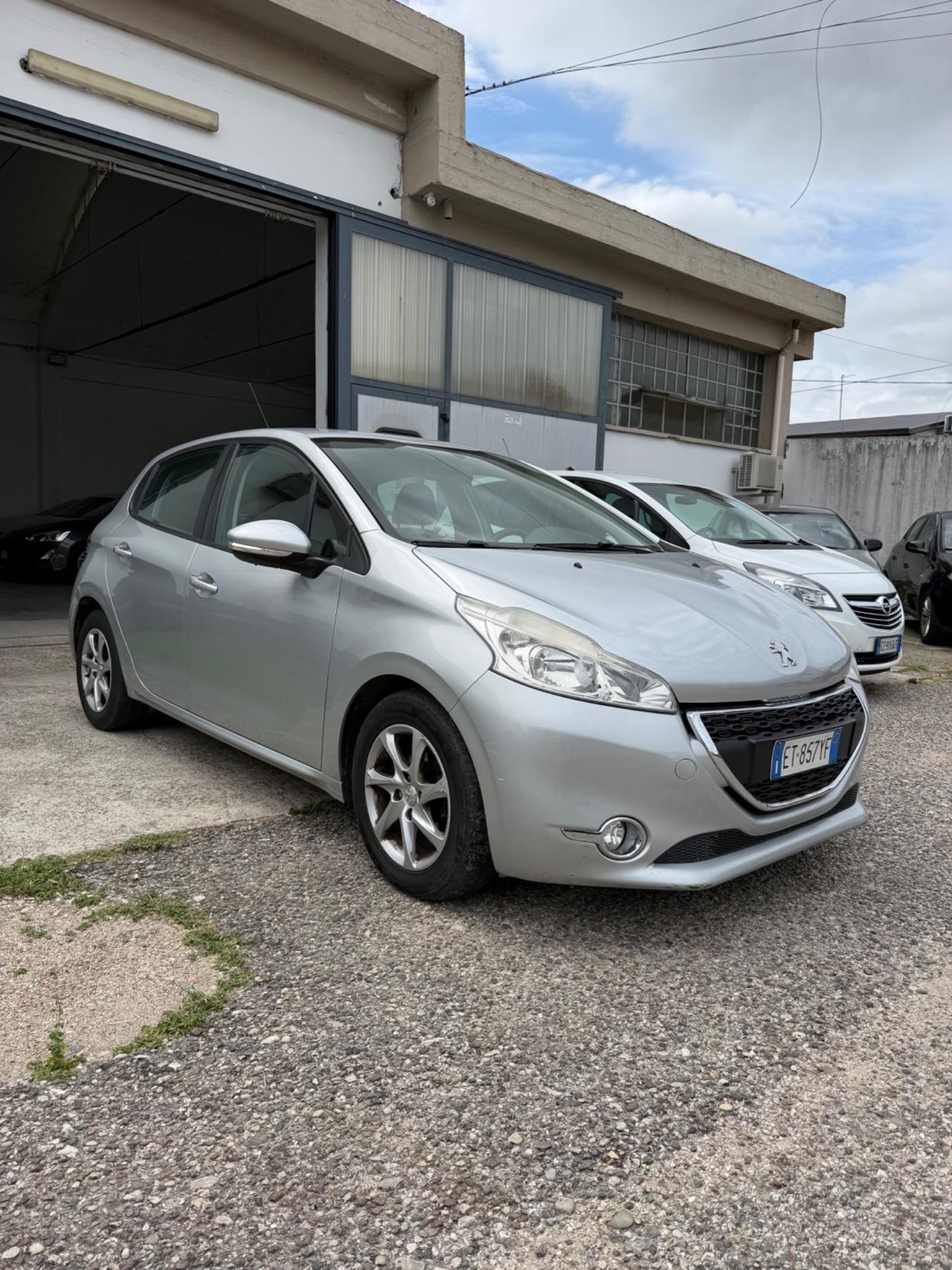 Peugeot 208 1.4 VTi 95 CV 5p. Allure Gpl