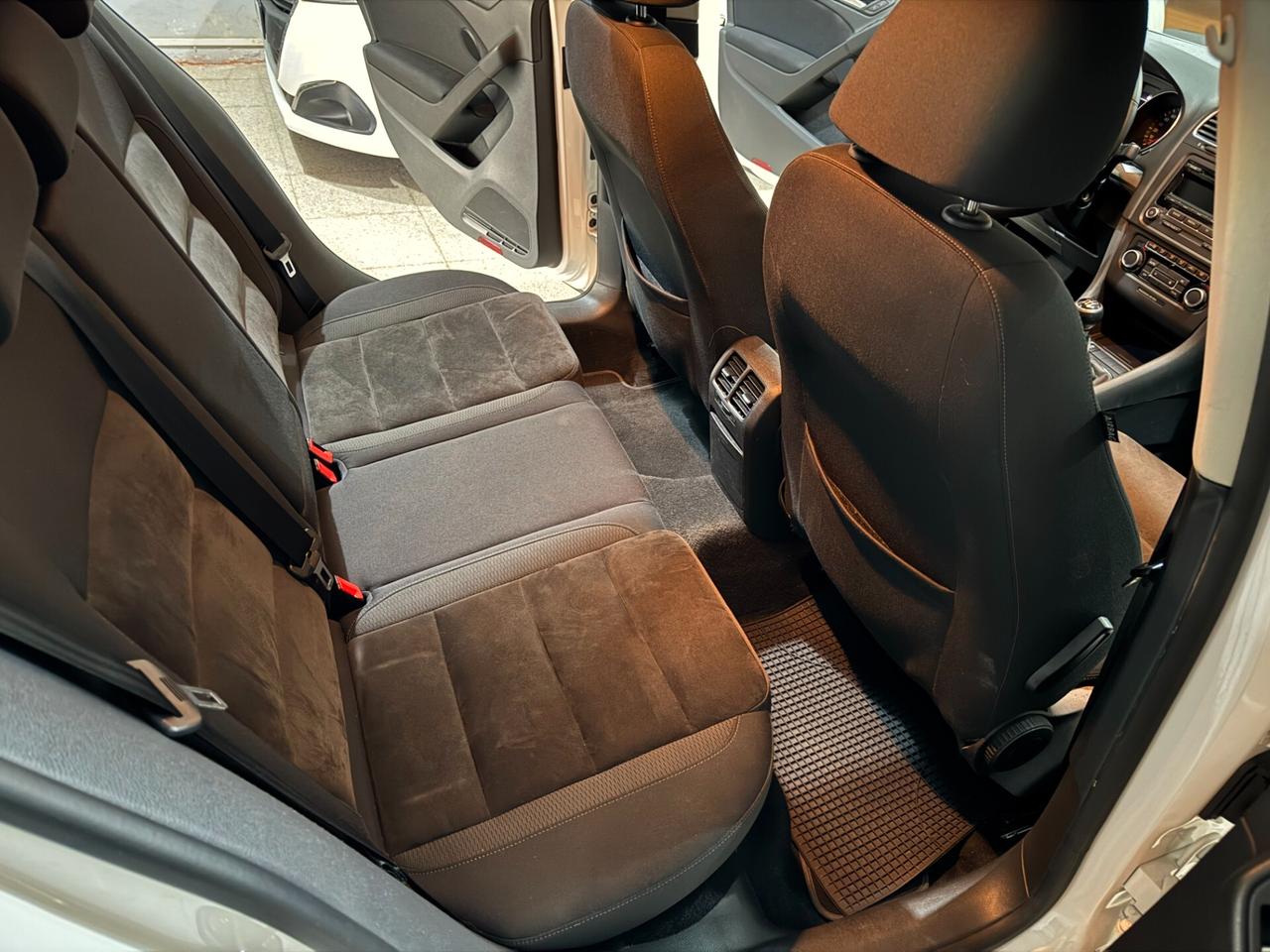 Volkswagen Golf Business 2.0 TDI 140CV 5p. Highline