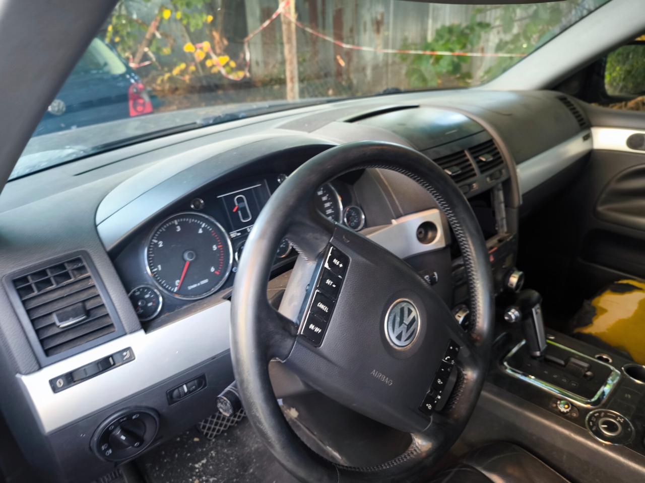Volkswagen Touareg 3.0 V6 TDI DPF tiptronic