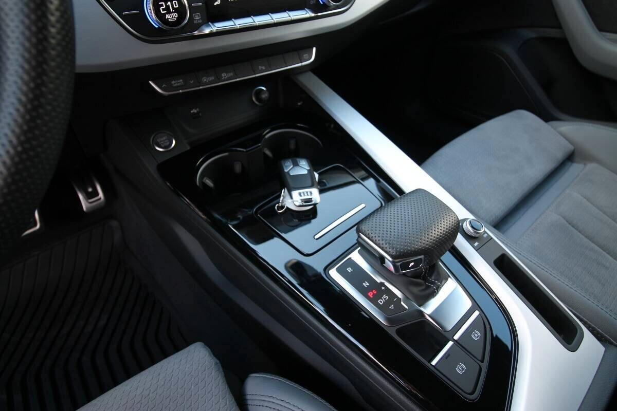 Audi A5 SPB 40 TDI quattro S line edition | 2024