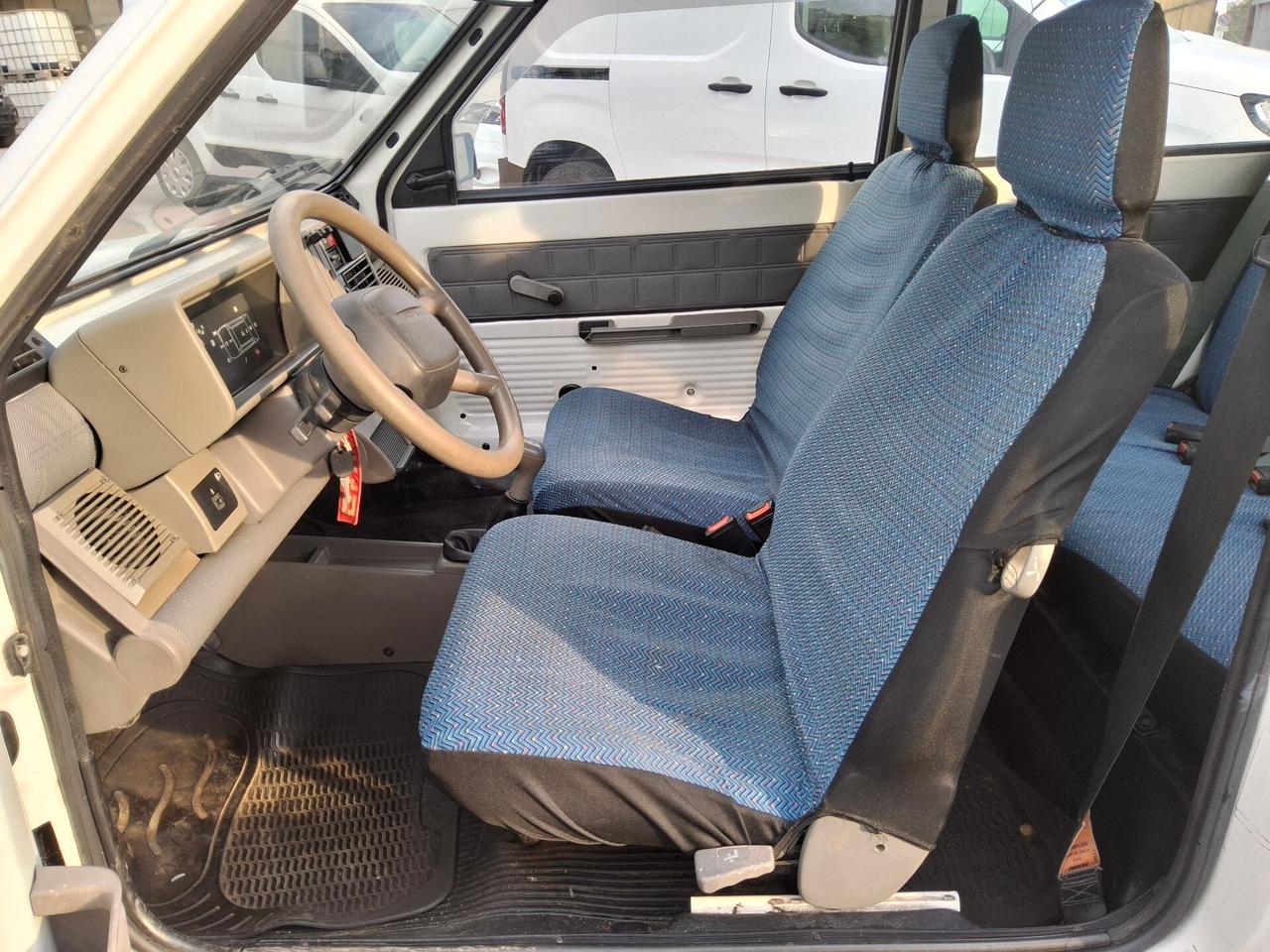 Fiat Panda 900 i.e. cat Young