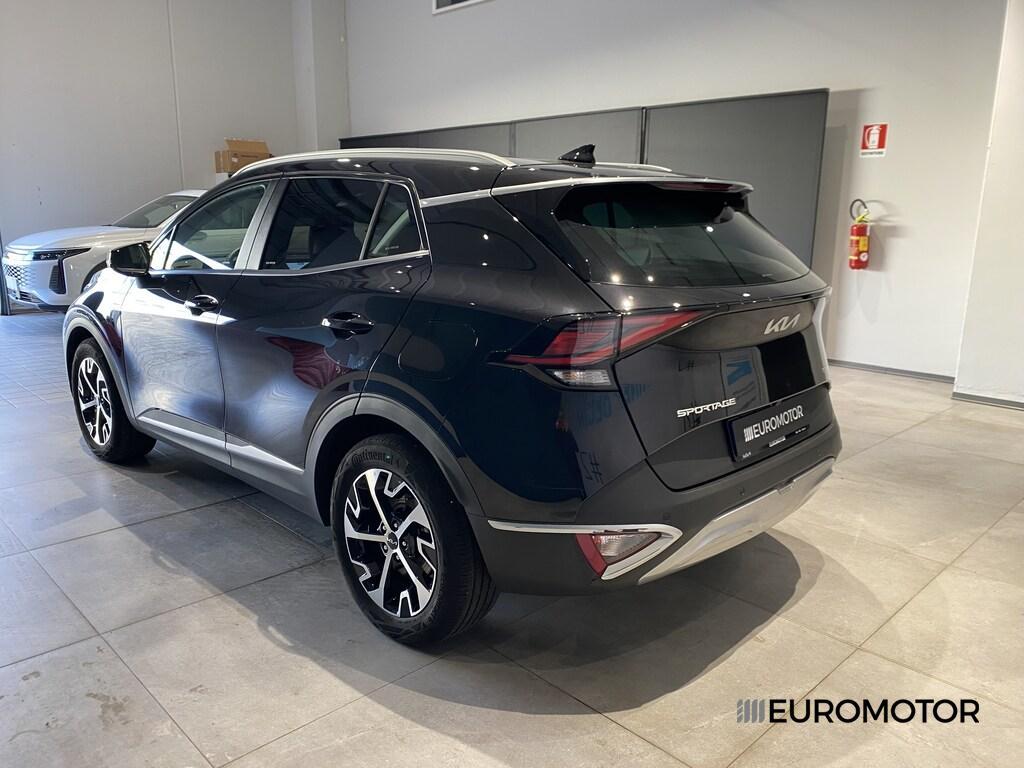 Kia Sportage 1.6 T-GDi HEV Style AT6