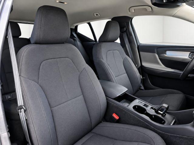 VOLVO XC40 T4 Recharge Plug-in Hybrid Inscription Expression