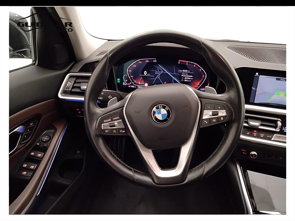 BMW Serie 3 G21 2019 Touring - 320d Touring Luxury auto