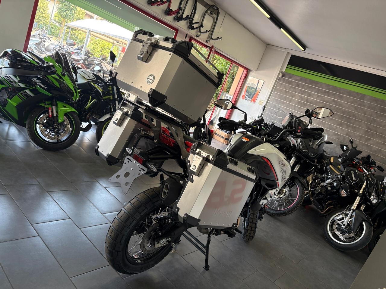 Benelli TRK 702 X - 2025