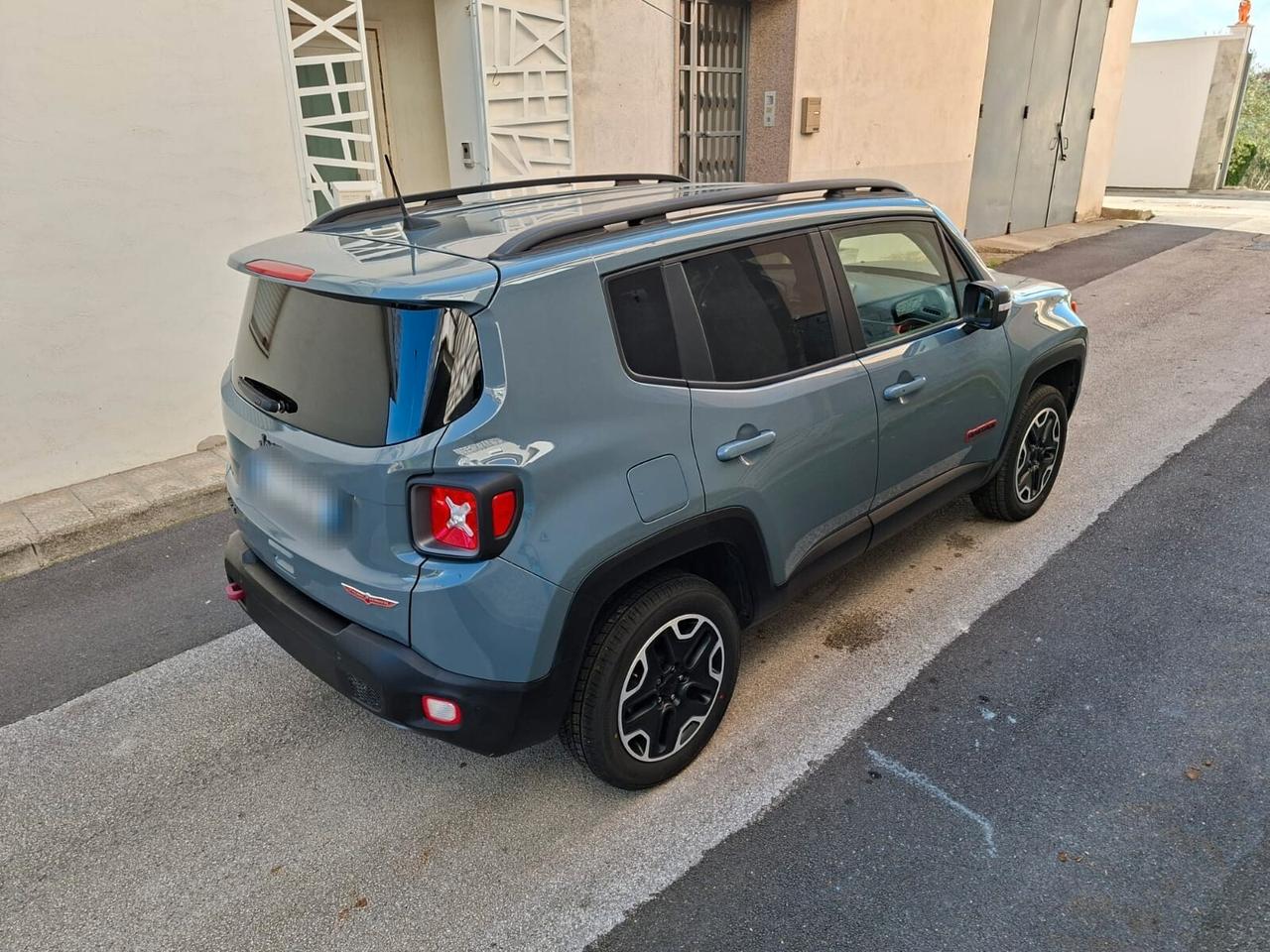 Jeep Renegade 2.0 Mjt 170CV 4WD Active Drive Low Trailhawk