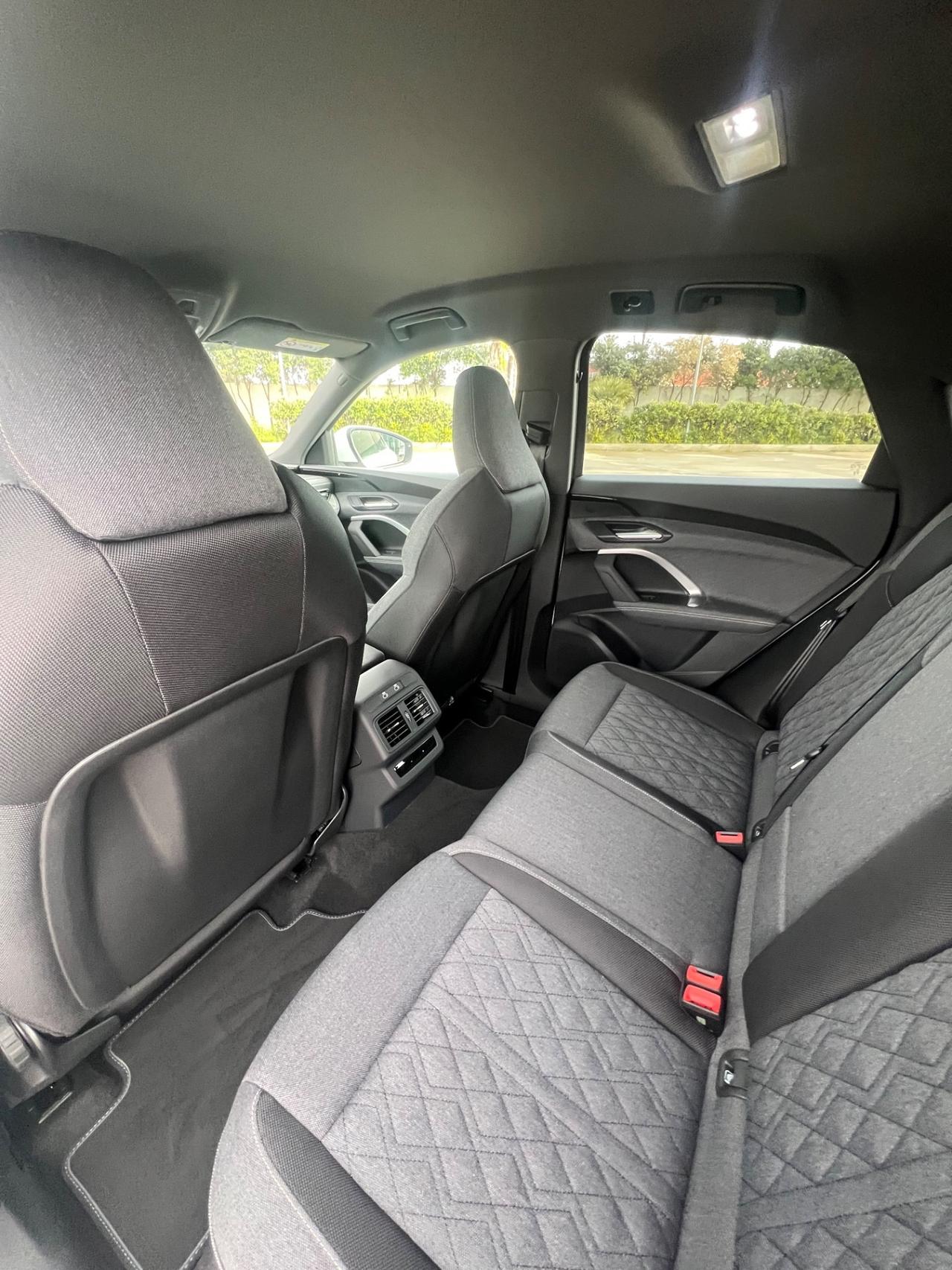 Audi Q5 Spb Sline possibilità noleggio no scoring