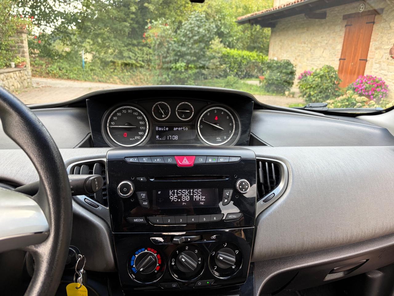 Lancia Ypsilon 1.2 69 CV 5 porte GPL Ecochic Gold