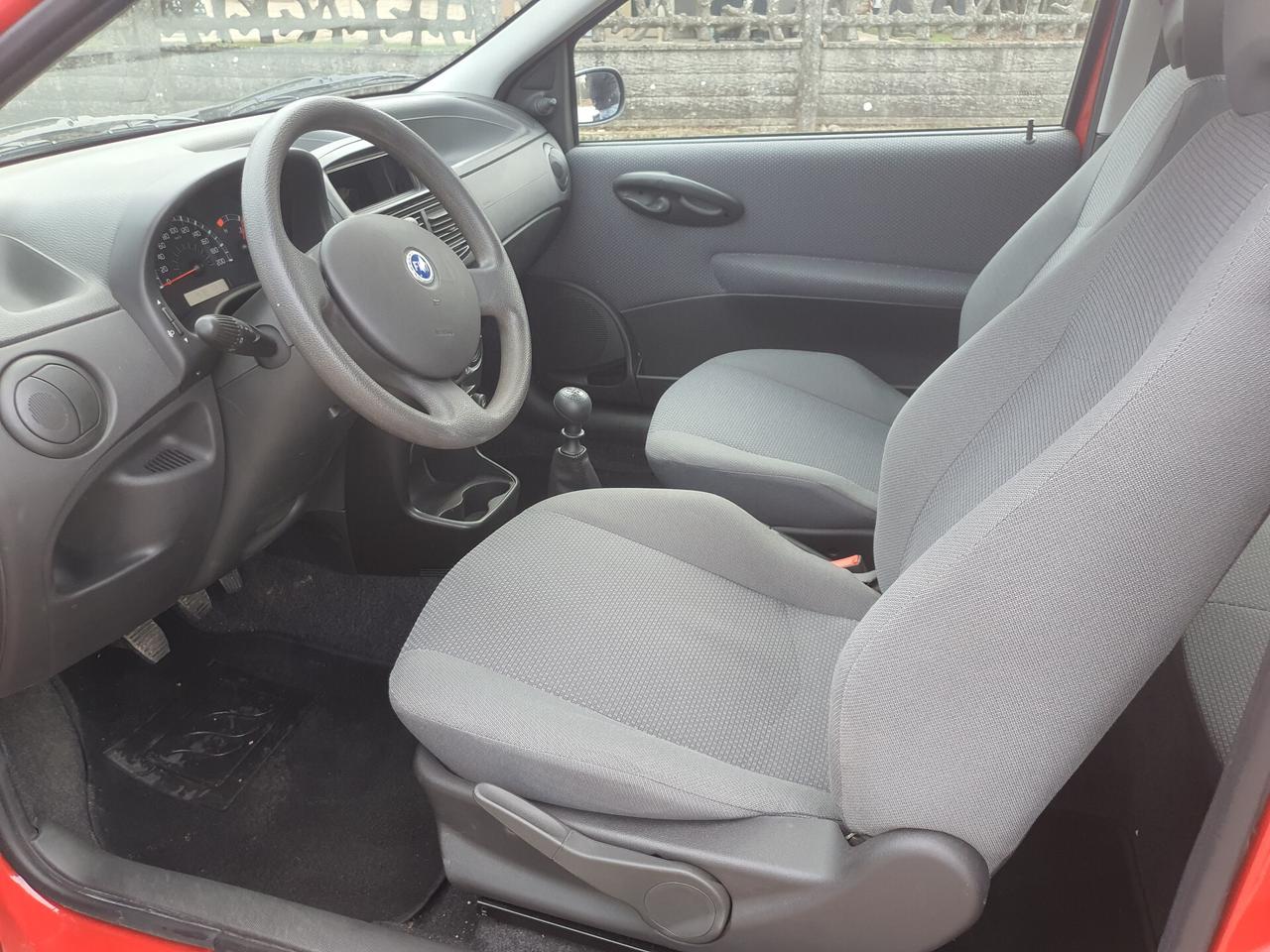 Fiat Punto 1.2 3 porte Actual NEOPATENTATI