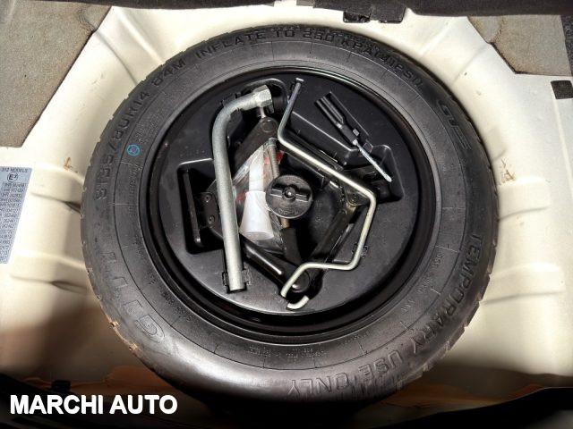 LANCIA Ypsilon 1.2 69 CV 5 porte Silver