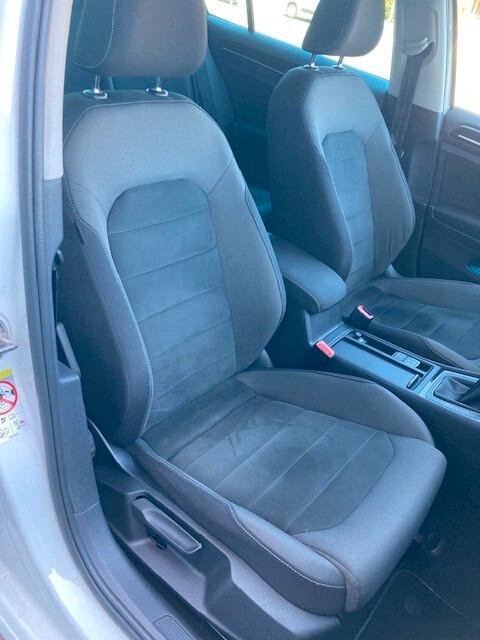 Volkswagen Golf 1.6 TDI 115 CV 5p. Highline BlueMotion Technology