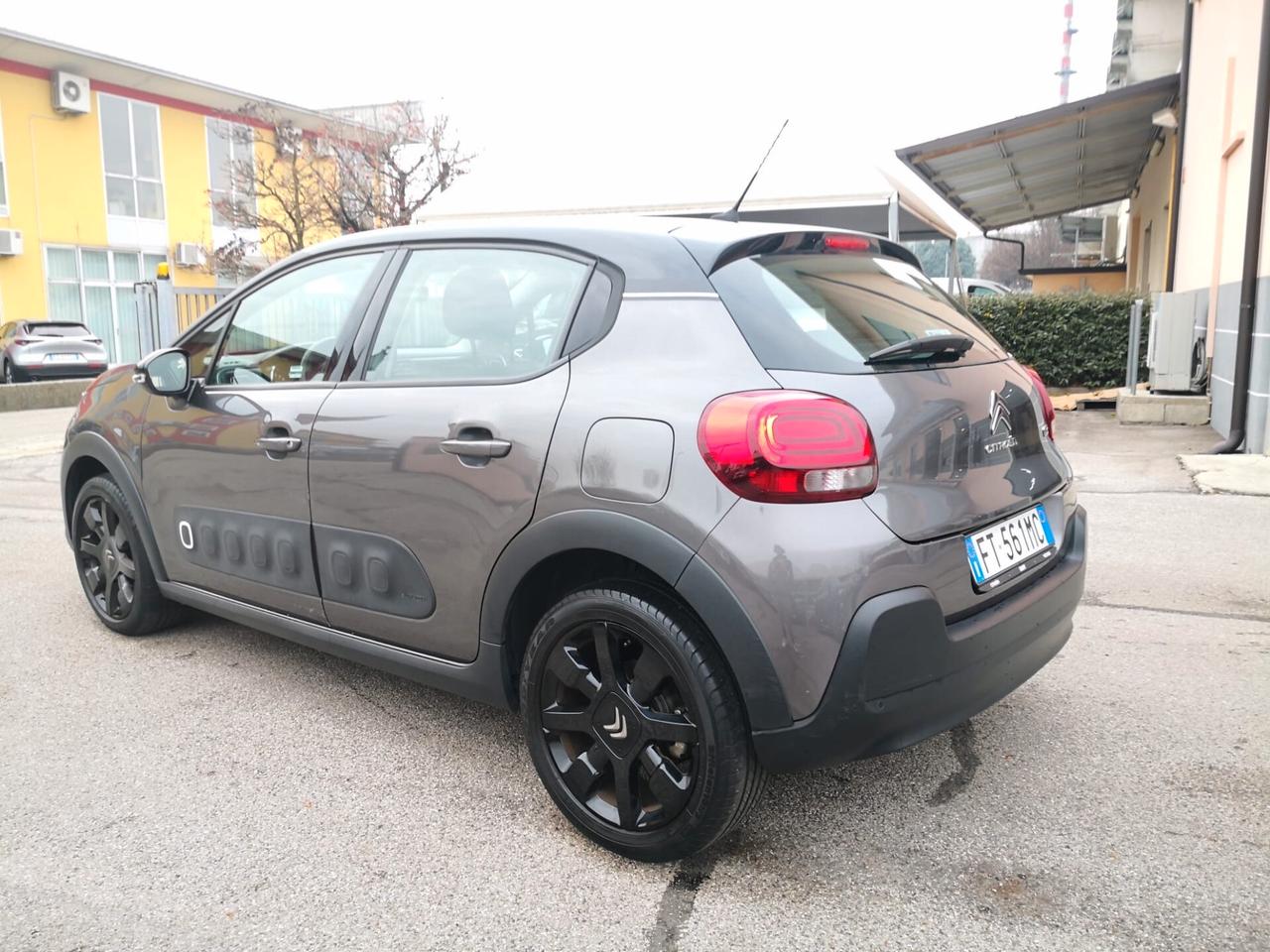 Citroen C3 1.5 BlueHDi 100 S&S Shine ***UNIPROPRIETARIO***