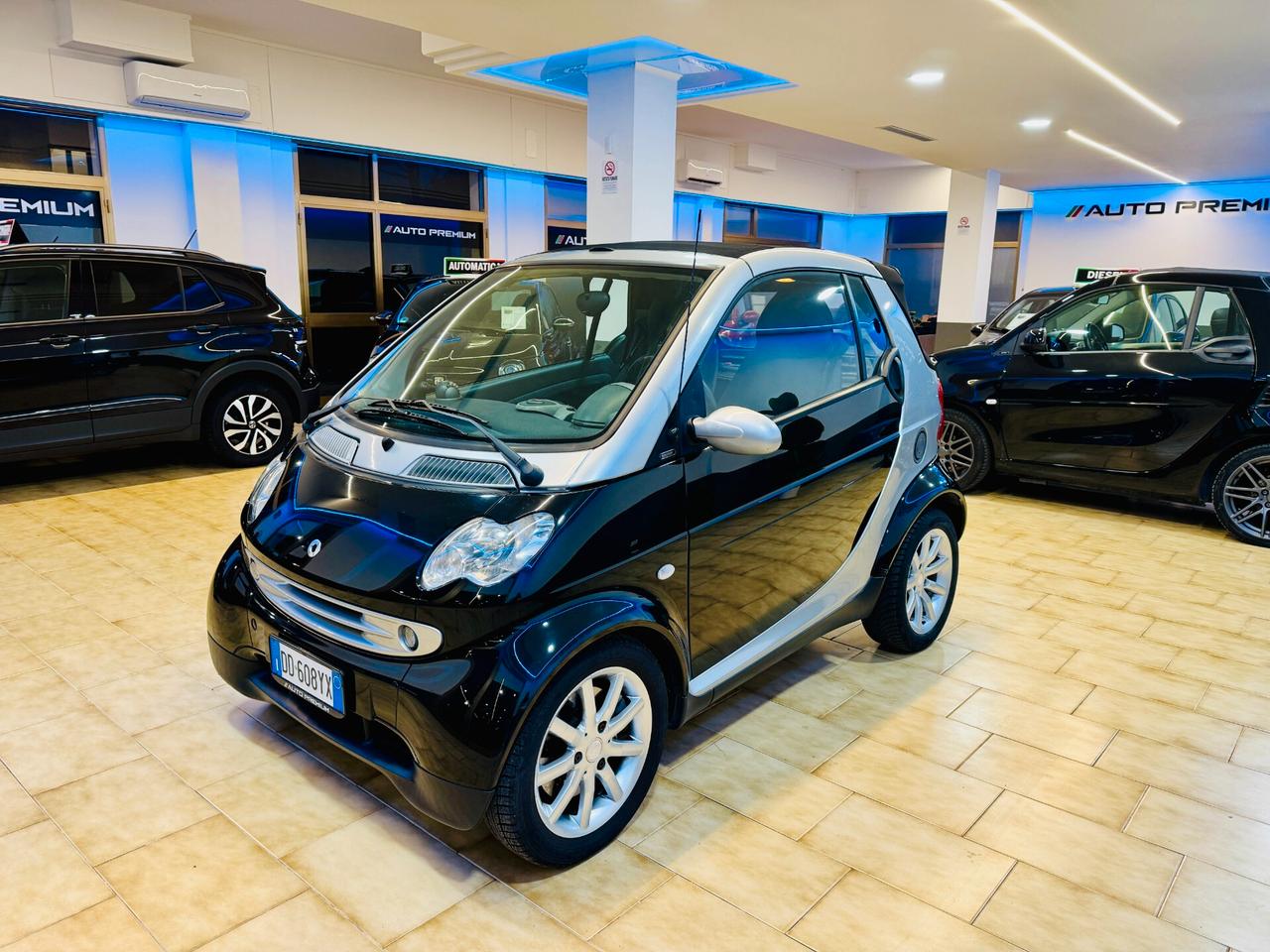 Smart ForTwo 700 cabrio (45 kW) Clima - Centralizzata