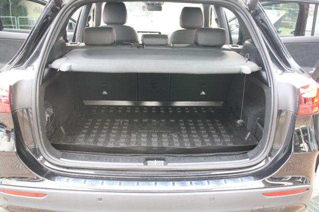 MERCEDES-BENZ GLA 200 d Automatic AMG Line Premium Plus