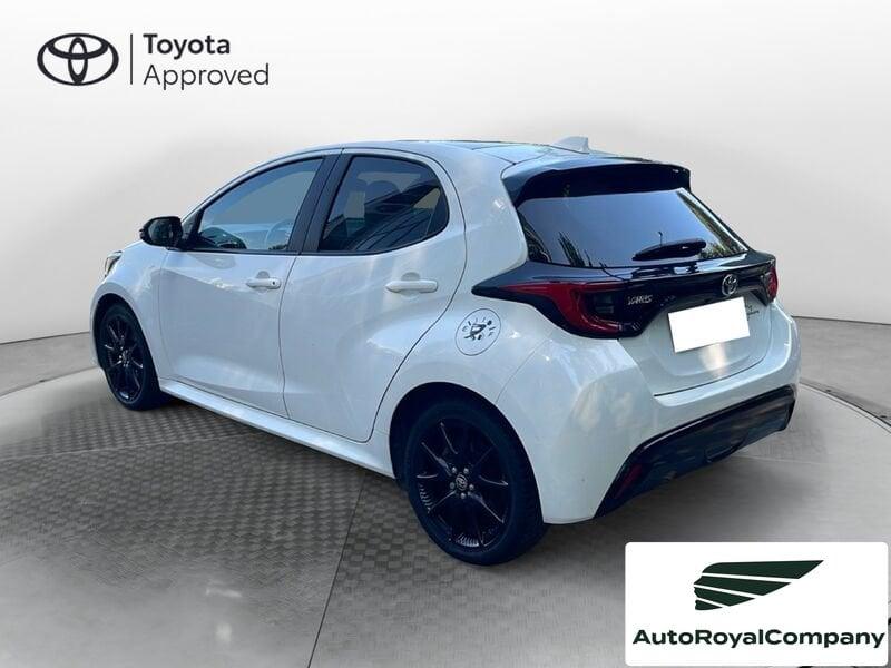 Toyota Yaris Hybrid Lounge MY22 IVA ESPOSTA