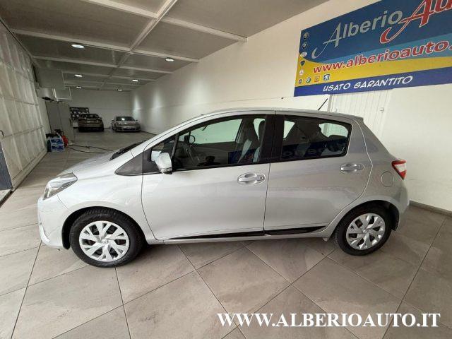 TOYOTA Yaris 1.0 VVT 5 porte Cool