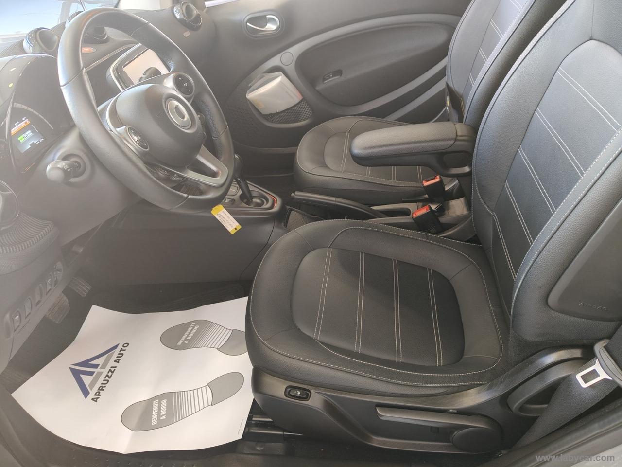 SMART fortwo EQ Racingrey