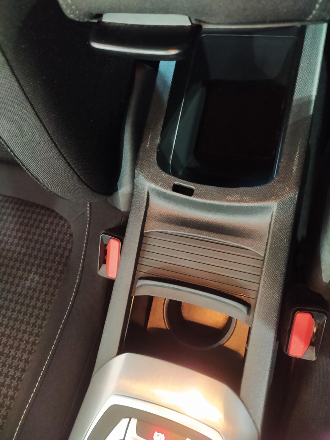 Peugeot 308 HDI 130 (con ECO-FIN)