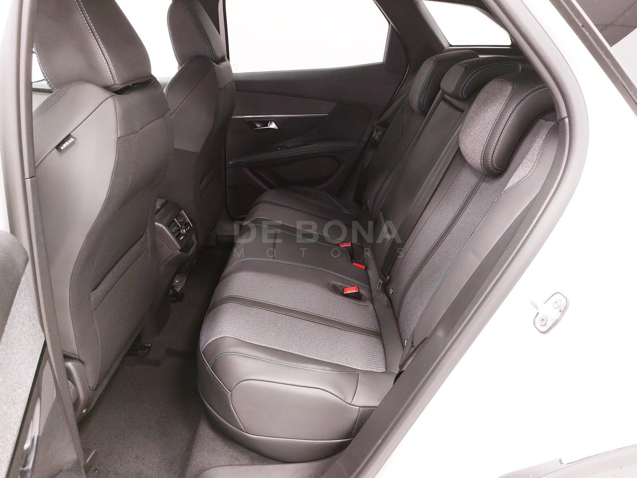 Peugeot 3008 1.6 hybrid4 phev allure pack 300cv e-eat8