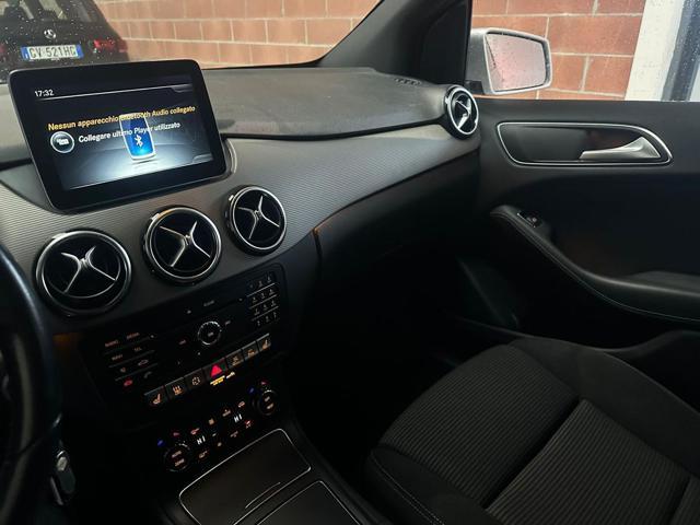 MERCEDES-BENZ B 250 e Sport