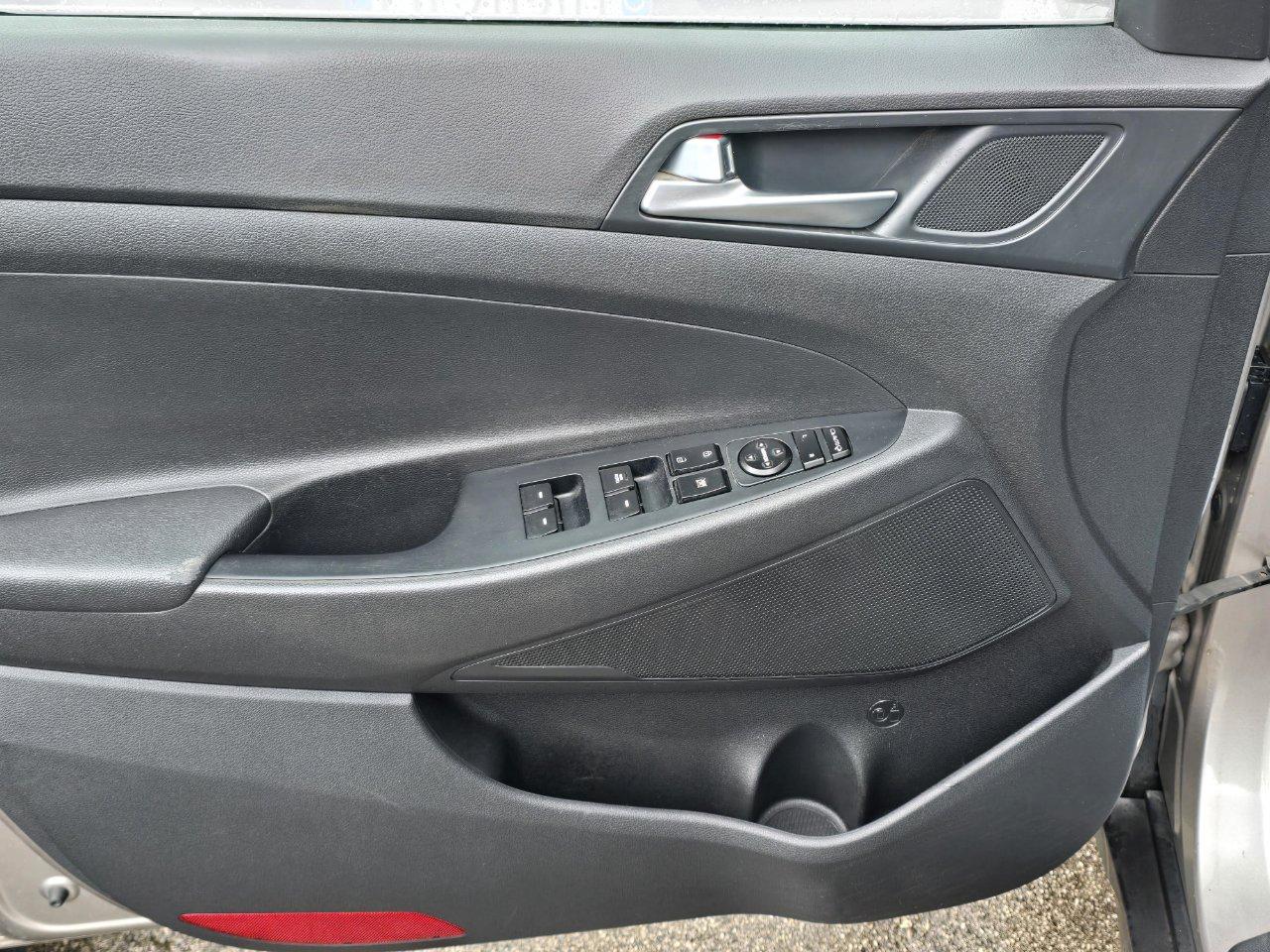 Hyundai Tucson 1.7 CRDI 141CV DCT CAMBIO AUTOMATICO/EURO6B/CAMERA/NAVI