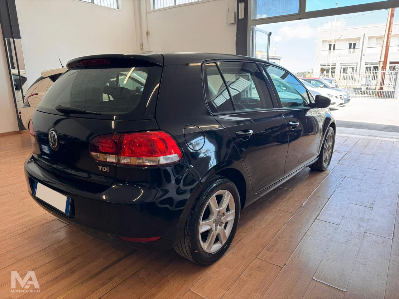 Volkswagen Golf 1.6 105cv TDI 2012