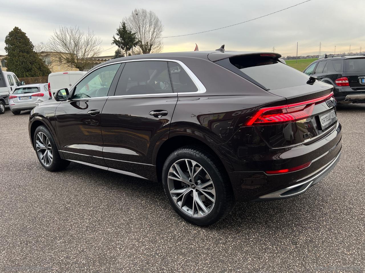 AUDI Q8 45 TDI quattro tiptronic