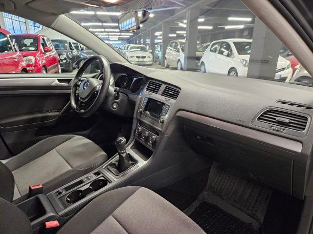 VOLKSWAGEN Golf Variant 1.4 TGI BlueMotion