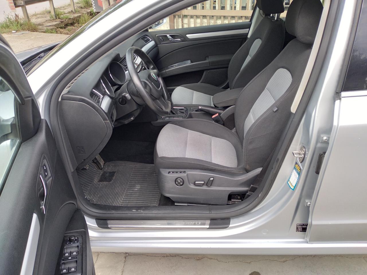 Skoda Superb 2.0 TDI 140CV Comfort