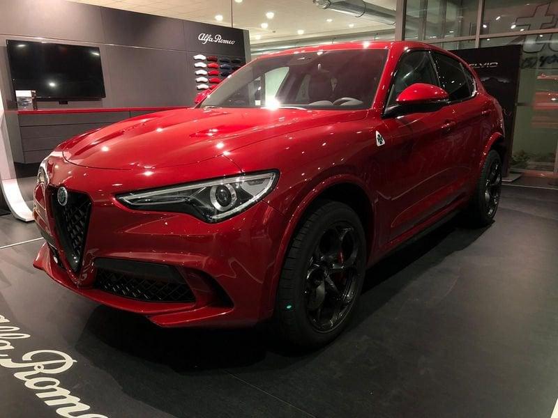 Alfa Romeo Stelvio 2.9 V6 Quadrifoglio Q4 510cv auto