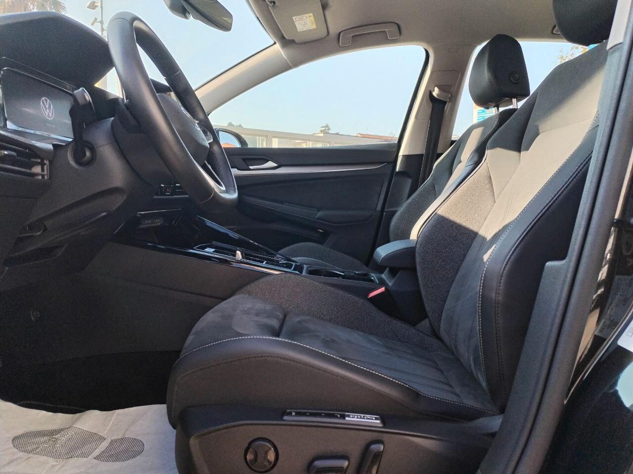 Volkswagen Golf 2.0 TDI 150 CV DSG SCR Style