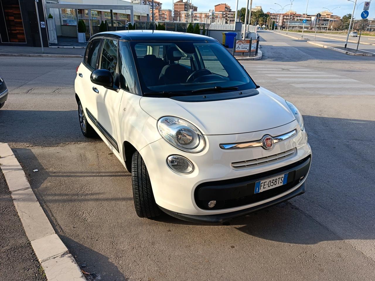 Fiat 500L 0.9 TwinAir Turbo Natural Power Lounge