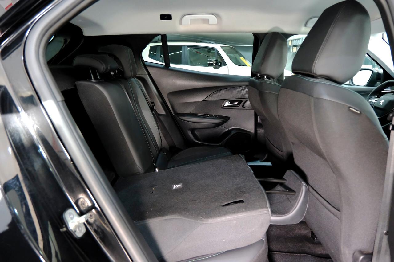 Peugeot 2008 1.200 T 130cv GT LED + COCKPIT 3D