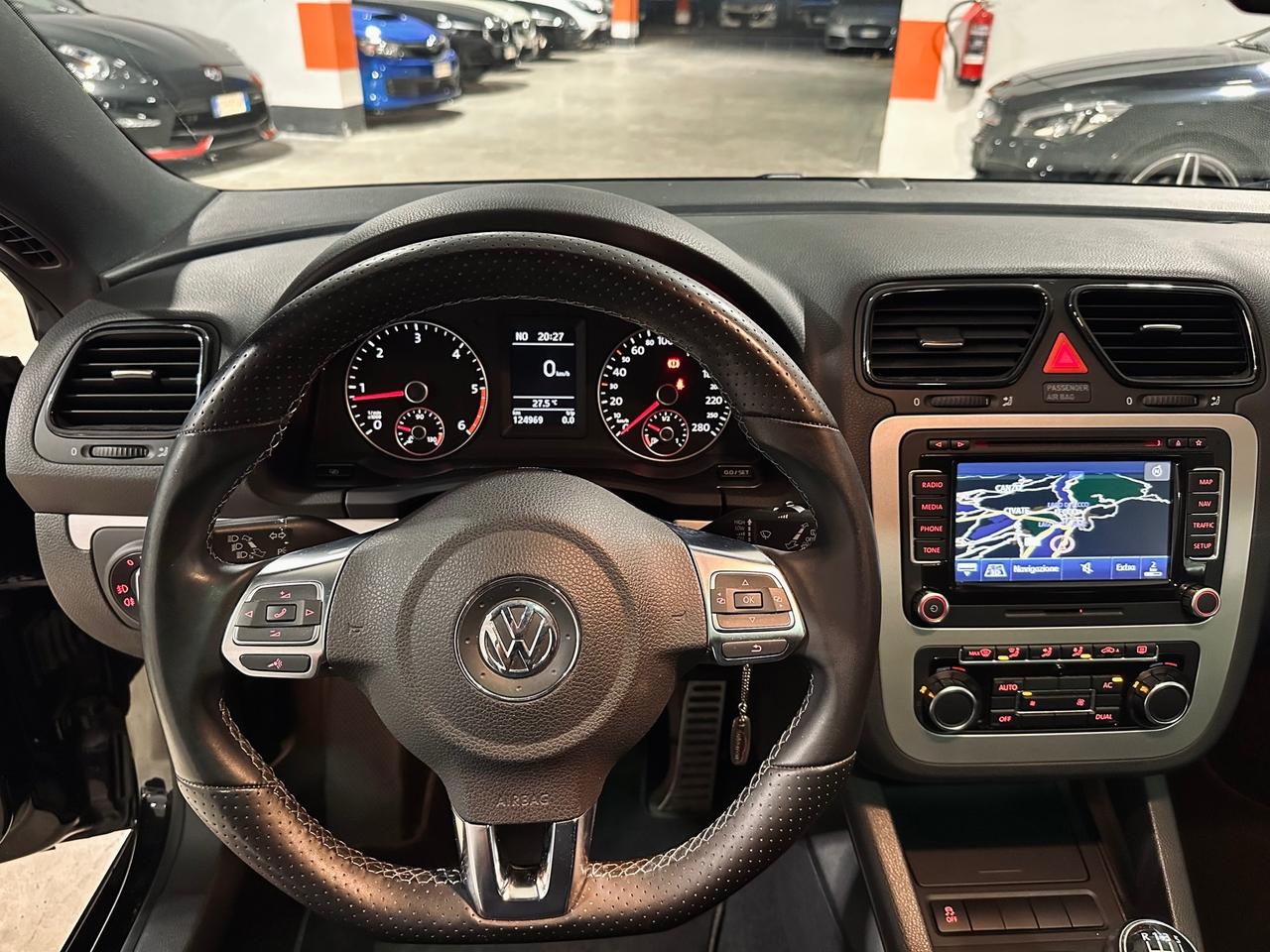 Volkswagen Scirocco 2.0 TDI TETTO-NAVI-UNICOPRIETARIO
