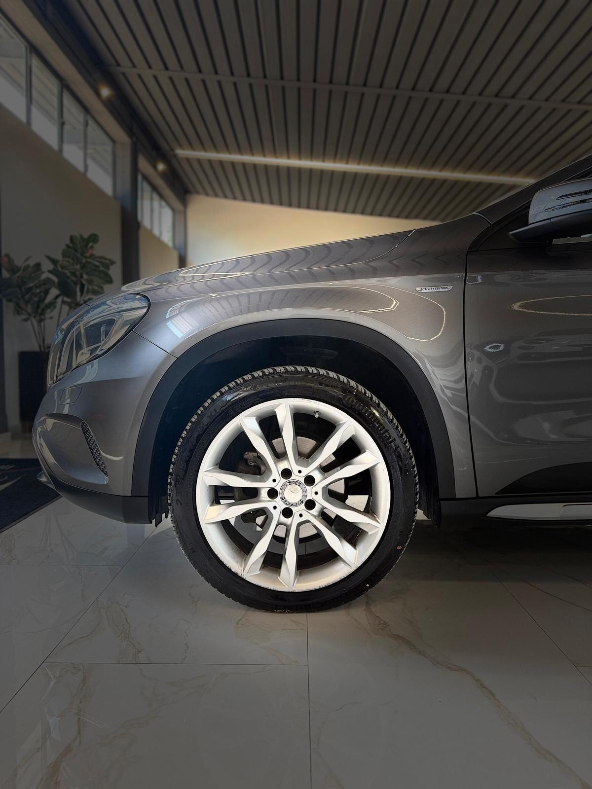Mercedes-benz GLA 220 Premium auto