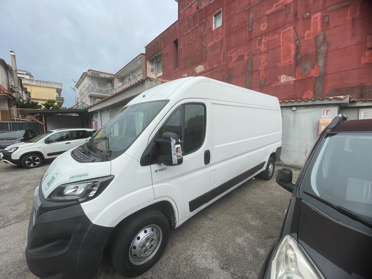 Peugeot BOXER 2.0 BlueHDi 130CV H2 L3