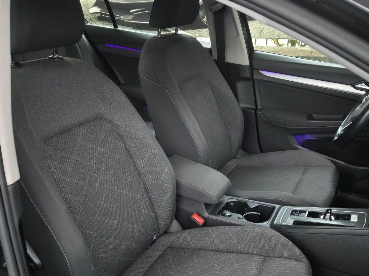 VOLKSWAGEN - Golf - 1.5 TGI DSG Style