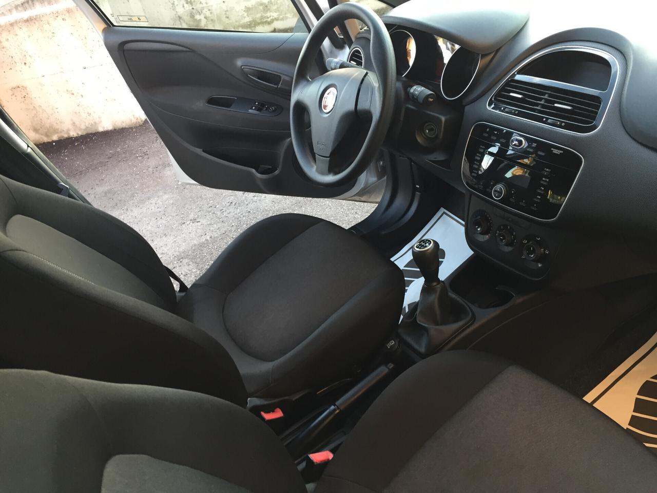 Fiat Punto 1.3 MJT II 75 CV 5 porte Street X NEOPATENTATI