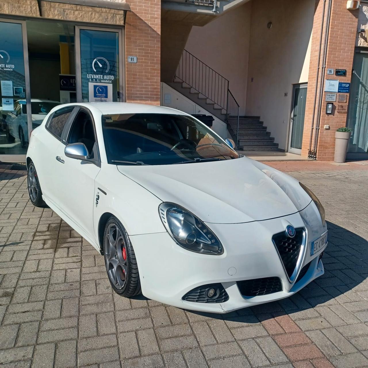 MOLTO BELLA GIULIETTA 2.0TDI 170CV
