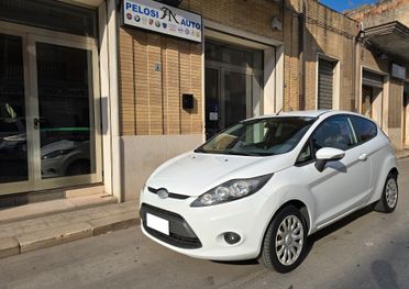 Ford Fiesta 1.4 3 porte Benzina/GPL