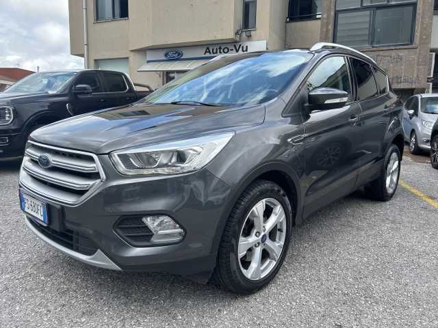 Ford Kuga 1.5 TDCI 120 CV S&S 2WD Powershift Titanium