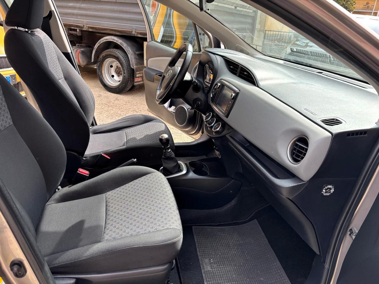 Toyota Yaris 1.4 D-4D 5p Lounge Euro 6
