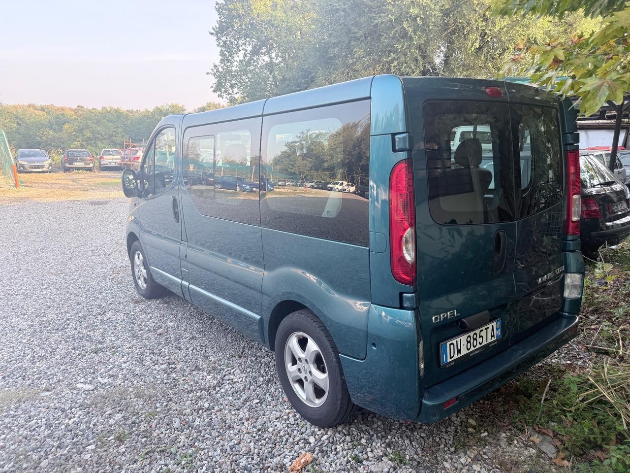Opel Vivaro 27 2.0 CDTI 120CV PC-TN Combi 9 posti Easytronic
